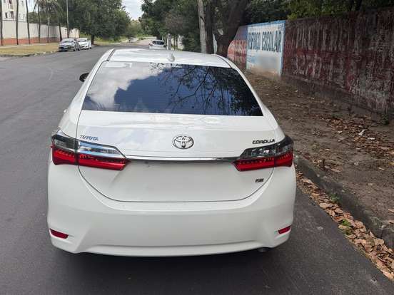 TOYOTA-COROLLA-2.0 XEI 16V FLEX 4P AUTOMÁTICO TOYOTA-COROLLA-2018