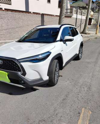 TOYOTA-COROLLA CROSS-2024