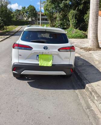 TOYOTA-COROLLA CROSS-2024