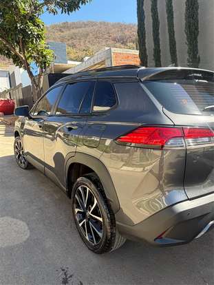 TOYOTA-COROLLA CROSS-2024
