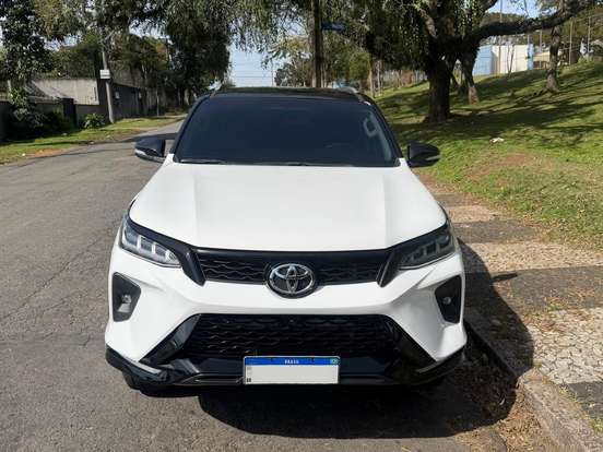 TOYOTA-HILUX SW4-2.7 SR 4X2 16V FLEX 4P AUTOMÁTICO TOYOTA-HILUX SW4-2017