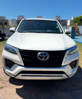 TOYOTA-HILUX SW4-2021