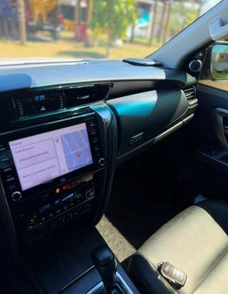 TOYOTA-HILUX SW4-2021