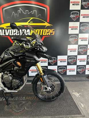 TRIUMPH-TIGER 1200 BLACK EDITION-2024