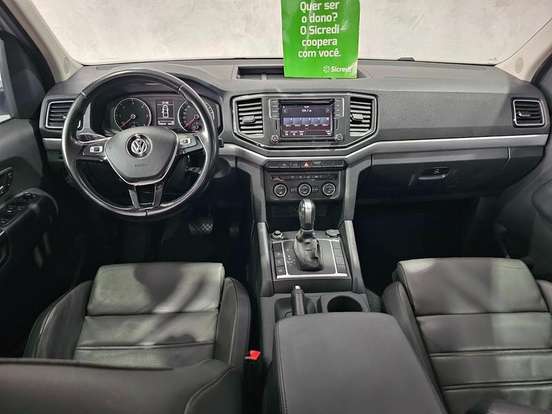 VOLKSWAGEN-AMAROK-2020