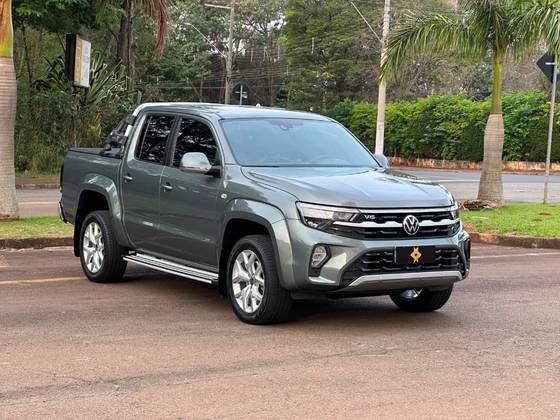 VOLKSWAGEN AMAROK 3.0 V6 TDI DIESEL HIGHLINE CD 4MOTION AUTOMÁTICO
