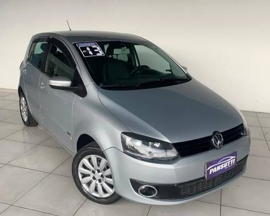 VOLKSWAGEN FOX 1.0 MI BLACKFOX 8V FLEX 4P MANUAL