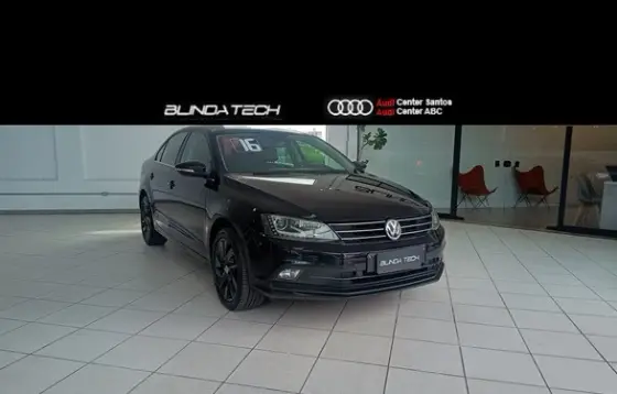 VOLKSWAGEN JETTA 2.0 TSI HIGHLINE 211CV GASOLINA 4P TIPTRONIC VOLKSWAGEN JETTA 2.0 TSI HIGHLINE 211CV GASOLINA 4P TIPTRONIC