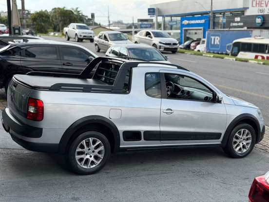VOLKSWAGEN-SAVEIRO-2013