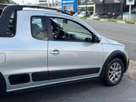 VOLKSWAGEN-SAVEIRO-2013