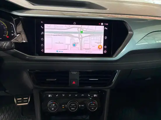 VOLKSWAGEN-TAOS-2021