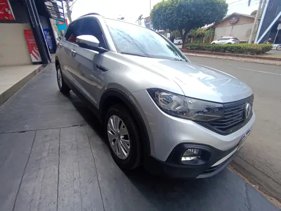 VOLKSWAGEN T-CROSS 1.0 200 TSI TOTAL FLEX SENSE AUTOMÁTICO