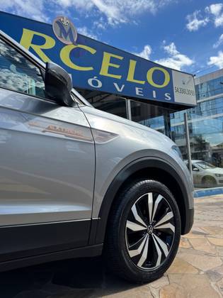 VOLKSWAGEN T-CROSS 1.0 200 TSI TOTAL FLEX SENSE AUTOMÁTICO
