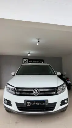 VOLKSWAGEN TIGUAN 2.0 TSI 16V TURBO GASOLINA 4P TIPTRONIC VOLKSWAGEN TIGUAN 2.0 TSI 16V TURBO GASOLINA 4P TIPTRONIC