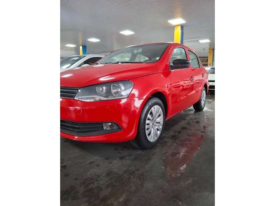 VOLKSWAGEN-VOYAGE-2015
