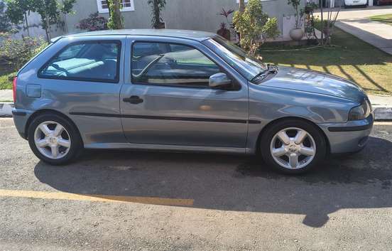 VOLKSWAGEN-GOL-1.8 MI 8V GASOLINA 2P MANUAL G.III VOLKSWAGEN-GOL-2000