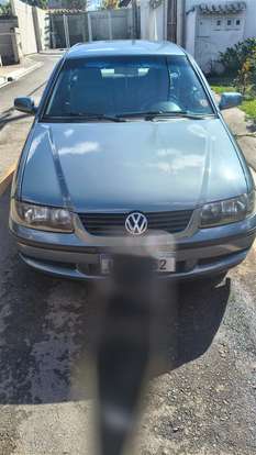 VOLKSWAGEN-GOL-1.8 MI 8V GASOLINA 2P MANUAL G.III VOLKSWAGEN-GOL-2000