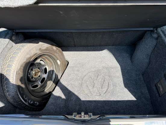 VOLKSWAGEN-GOL-1993