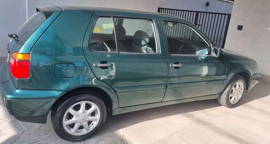 VOLKSWAGEN-GOLF-1997
