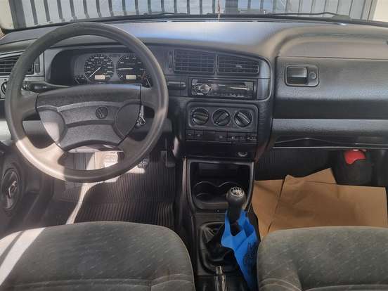 VOLKSWAGEN-GOLF-2.0 MI GLX 8V GASOLINA 4P MANUAL VOLKSWAGEN-GOLF-1997