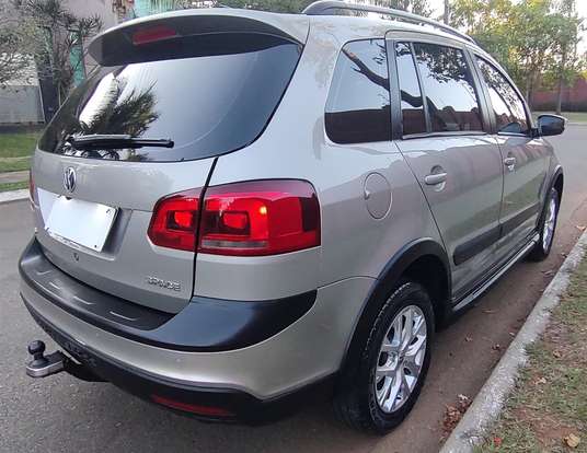 VOLKSWAGEN-SPACE CROSS-1.6 MI 8V FLEX 4P MANUAL VOLKSWAGEN-SPACE CROSS-2014