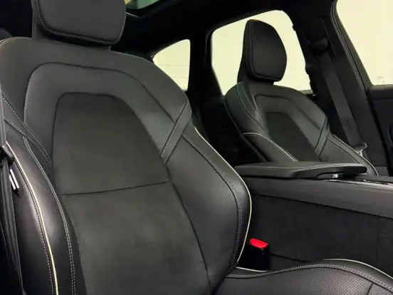 VOLVO-XC60-2.0 T8 HYBRID R-DESIGN AWD GEARTRONIC VOLVO-XC60-2019