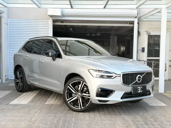 VOLVO XC60 2.0 T8 HYBRID R-DESIGN AWD GEARTRONIC VOLVO XC60 2.0 T8 HYBRID R-DESIGN AWD GEARTRONIC