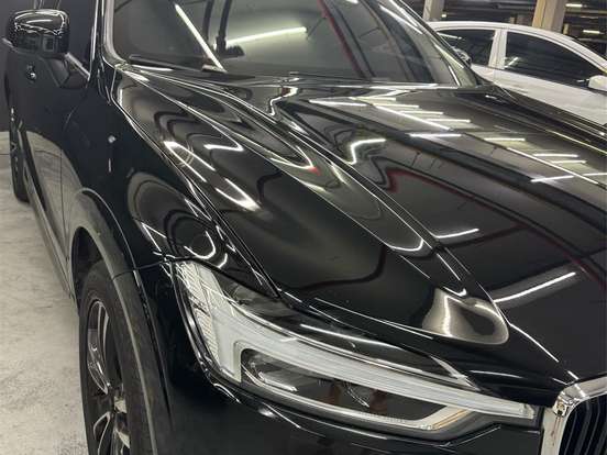 VOLVO-XC60-2.0 T5 GASOLINA MOMENTUM AWD GEARTRONIC VOLVO-XC60-2020