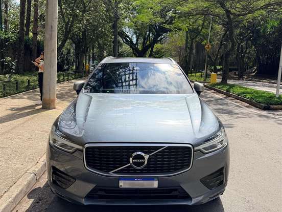VOLVO-XC60-2.0 T5 GASOLINA R-DESIGN AWD GEARTRONIC VOLVO-XC60-2017