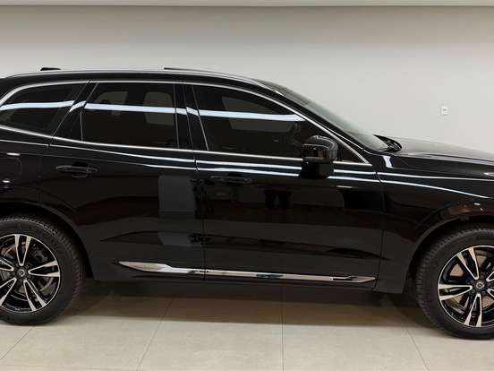 VOLVO-XC60-2.0 T8 HYBRID MOMENTUM AWD GEARTRONIC VOLVO-XC60-2021