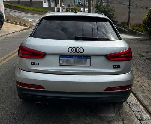 AUDI-Q3-2014