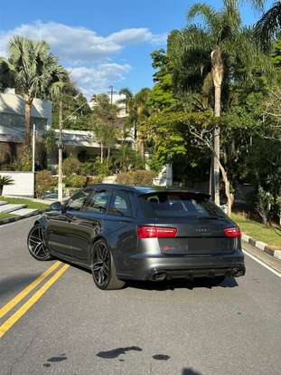 AUDI-RS6-4.0 AVANT V8 32V BI-TURBO GASOLINA 4P TIPTRONIC AUDI-RS6-2014