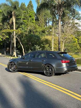 AUDI-RS6-4.0 AVANT V8 32V BI-TURBO GASOLINA 4P TIPTRONIC AUDI-RS6-2014