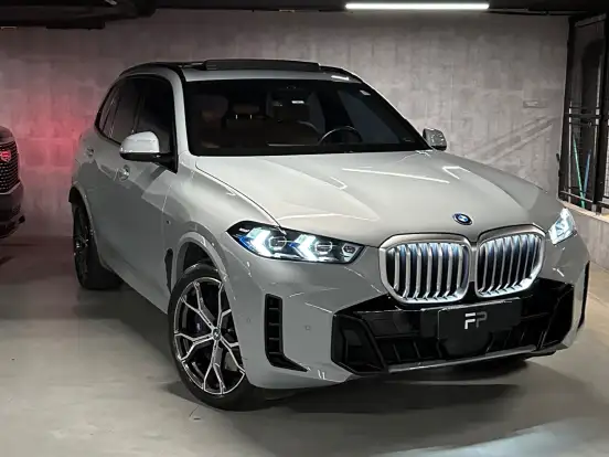 BMW-X5-3.0 I6 TURBO HÍBRIDO XDRIVE50E M SPORT AUTOMÁTICO BMW-X5-2023