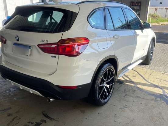BMW-X1-2.0 16V TURBO ACTIVEFLEX XDRIVE25I SPORT 4P AUTOMÁTICO BMW-X1-2016