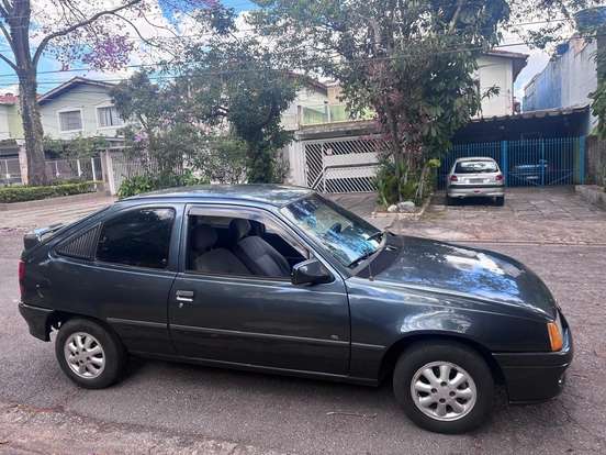 CHEVROLET-KADETT-2.0 MPFI GL 8V GASOLINA 2P MANUAL CHEVROLET-KADETT-1997