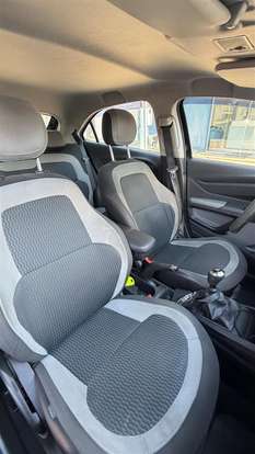 CHEVROLET-ONIX-2016