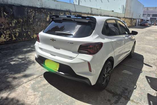 CHEVROLET-ONIX-2023