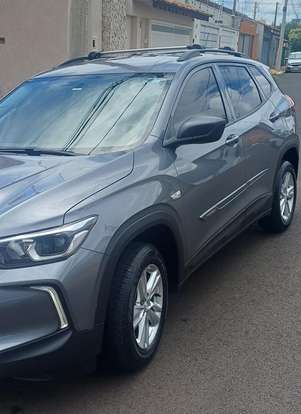 CHEVROLET-TRACKER-2020