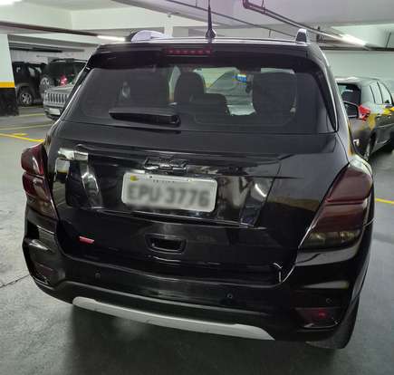 CHEVROLET-TRACKER-2018