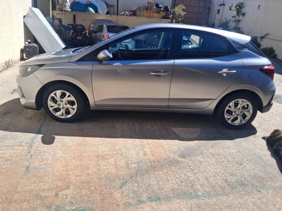 HYUNDAI-HB20-2024