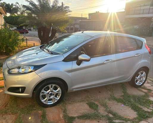 FORD-FIESTA-2017