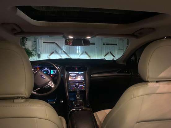 FORD-FUSION-2015