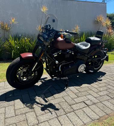 HARLEY-DAVIDSON SOFTAIL FAT BOB 107 