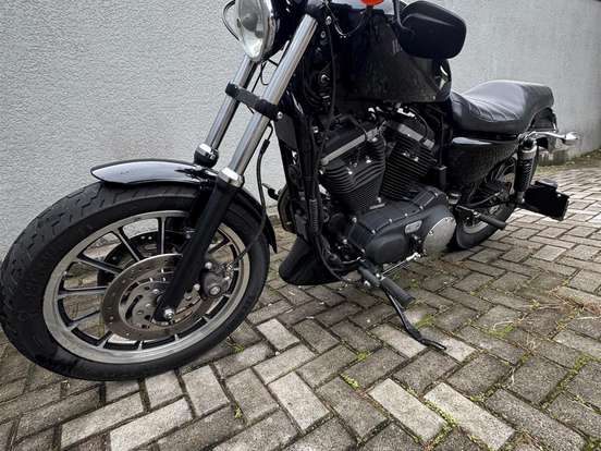 HARLEY-DAVIDSON-SPORTSTER XL 883 R HARLEY-DAVIDSON-SPORTSTER XL 883 R-2012