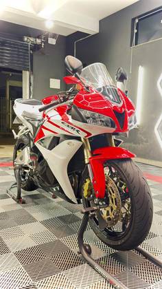 HONDA CBR 600RR 