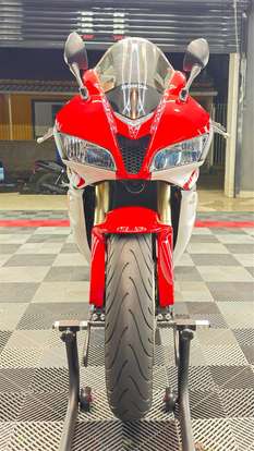 HONDA-CBR 600RR-2011