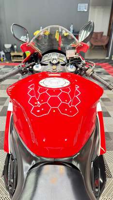 HONDA-CBR 600RR-2011