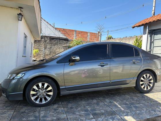 HONDA CIVIC 1.8 LXL 16V FLEX 4P MANUAL