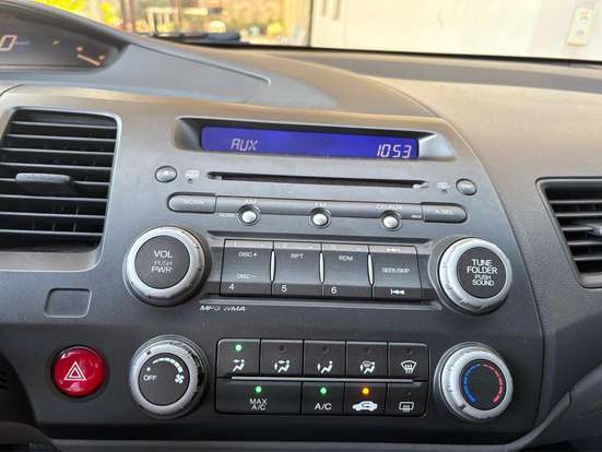HONDA-CIVIC-2010
